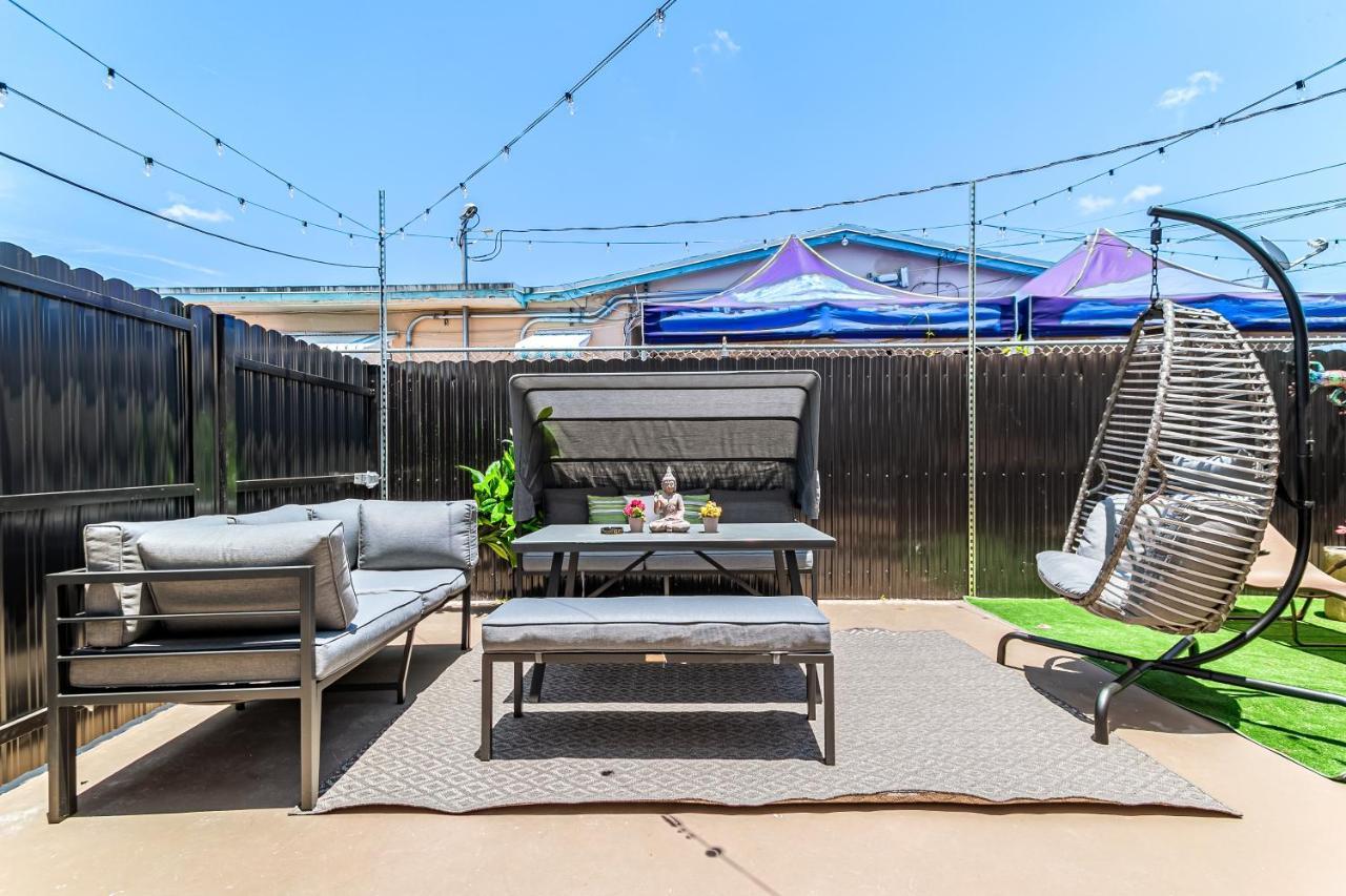 Ferienhaus New 2bedroom 2bath House With Private Backyard & Jacuzzi *